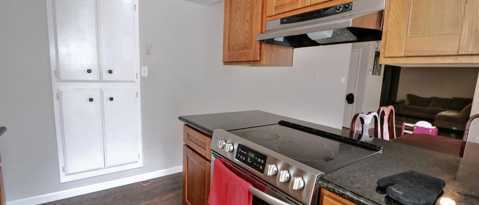 Foto del edificio - 1116 Clinton Rd