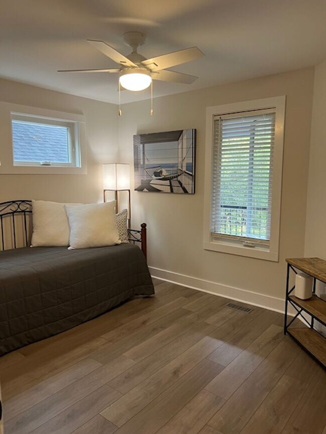 Foto del edificio - NORTH END - FURNISHED WINTER RENTAL