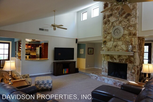 Building Photo - 3 br, 2 bath House - 15510 Creekside Dr