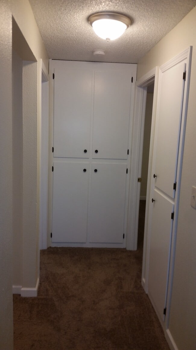 Foto del edificio - 1444 Salishan St SE