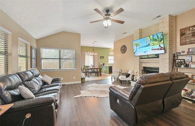 Building Photo - 4022 Windfree Dr
