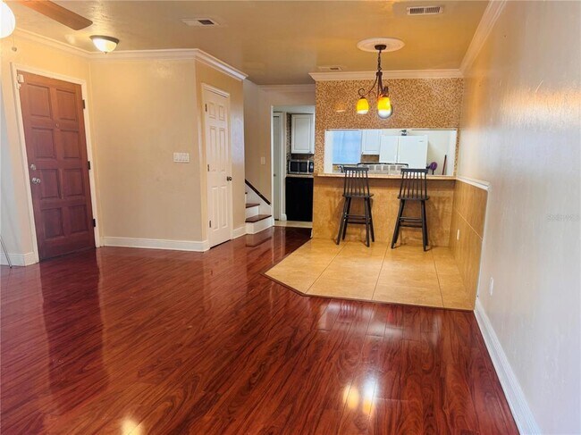 Building Photo - 2302 SW 73rd Terrace