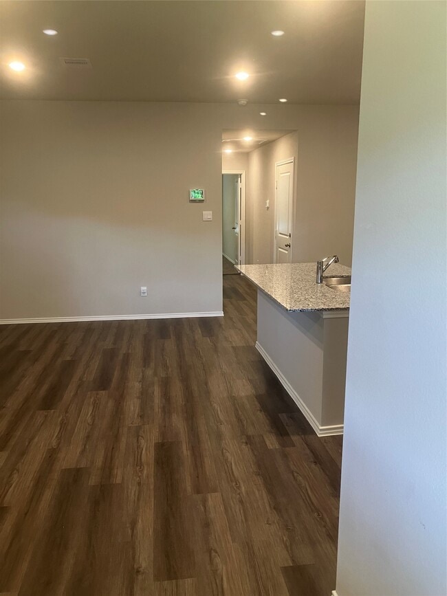 Building Photo - 232 Blanco Dr