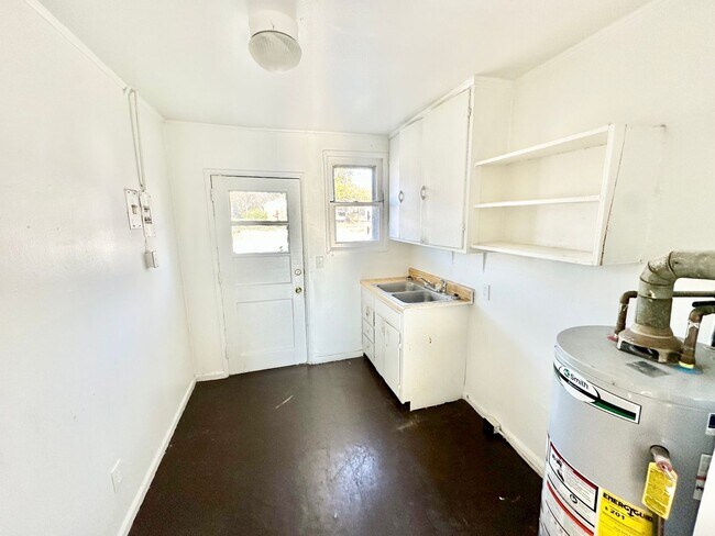 Foto del edificio - 277 Whitgreen St