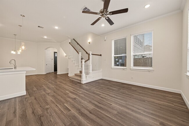 Building Photo - 11413 Velvet Fld Dr