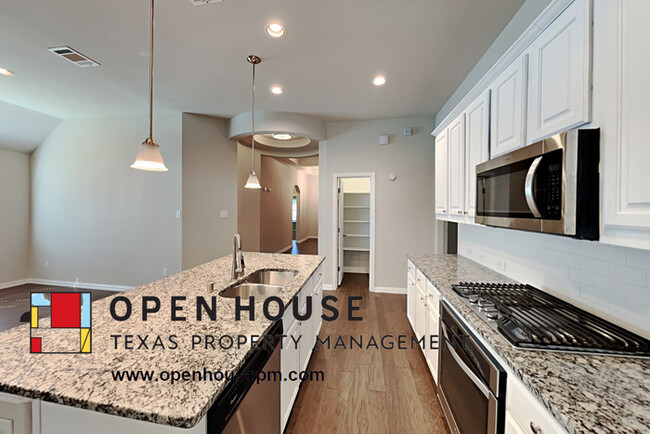Building Photo - 1405 Rose Bud Ct, Little Elm