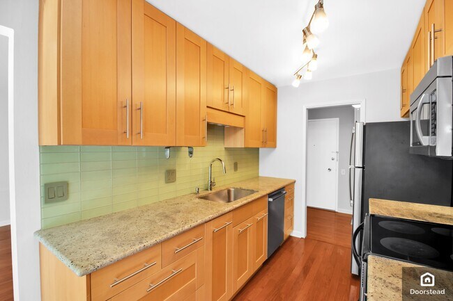 Foto del edificio - 3750 Harrison St