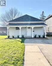 Building Photo - 612 Tamarac St