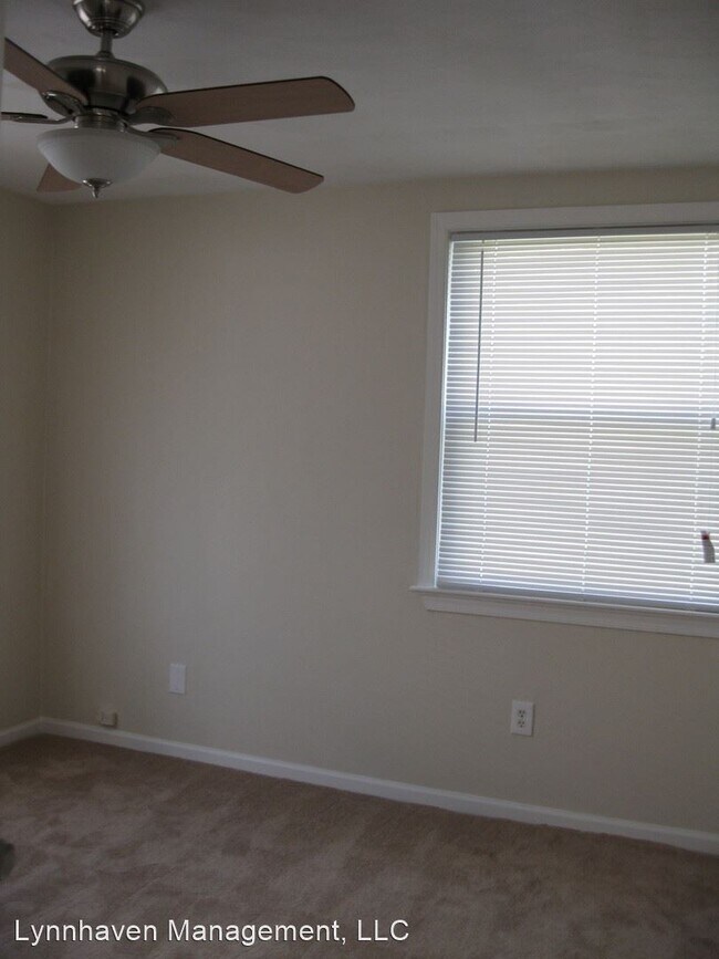 Foto del edificio - 3 br, 2 bath House - 3304 Nelson St