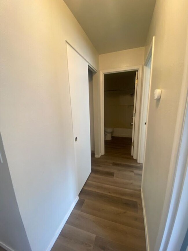 Foto del edificio - Fantastic 2-Bedroom, 1-Bath Apartment With W/D Hookups in Creswell!