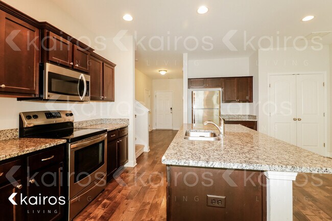 Foto del edificio - 407 Ferguson Ln