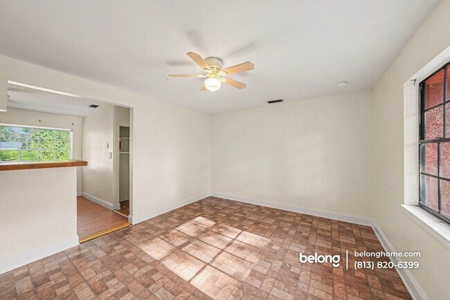 Foto del edificio - 6719 N 11th St