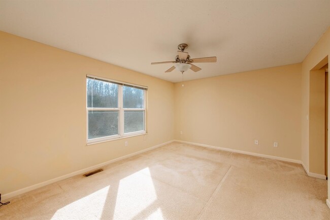Building Photo - 4049 Spyglass Hill