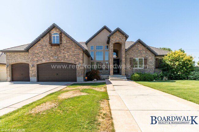 Building Photo - Amazing South Jordan 6 Bed 4 Bath Home!