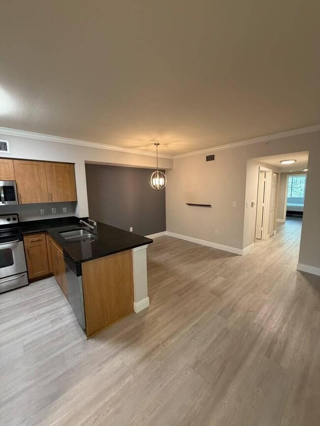 Building Photo - 6386 Emerald Dunes Dr