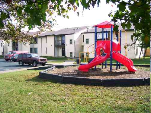 Play Area - Roberts Gardens Apartments