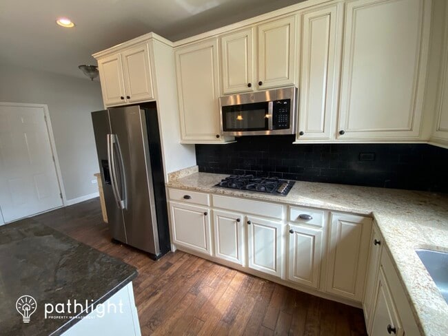 Building Photo - 1145 Winding Way, Bolingbrook, IL, 60490