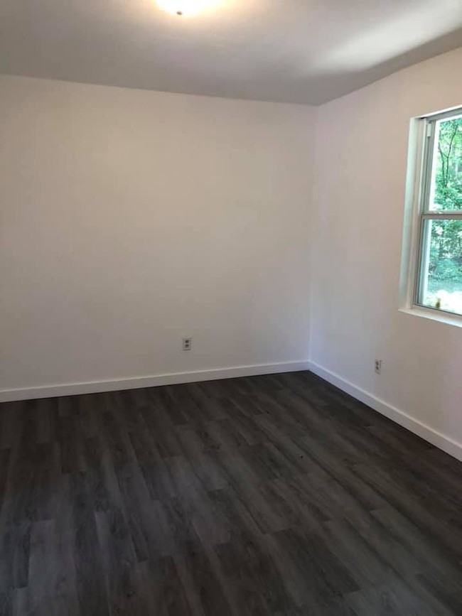Foto del edificio - 1301 Pine St