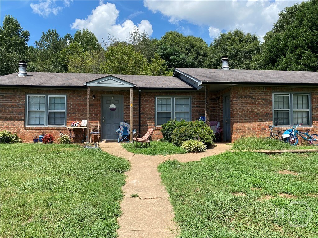 Foto principal - 1260 Aiken Rd