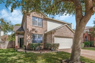 Building Photo - 16418 Pademelon Dr