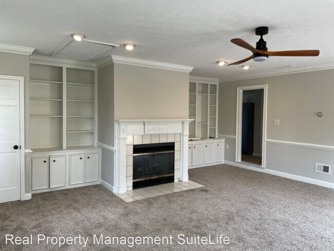 Foto del edificio - 4 br, 2.5 bath House - 145 S. Mourning Dov...