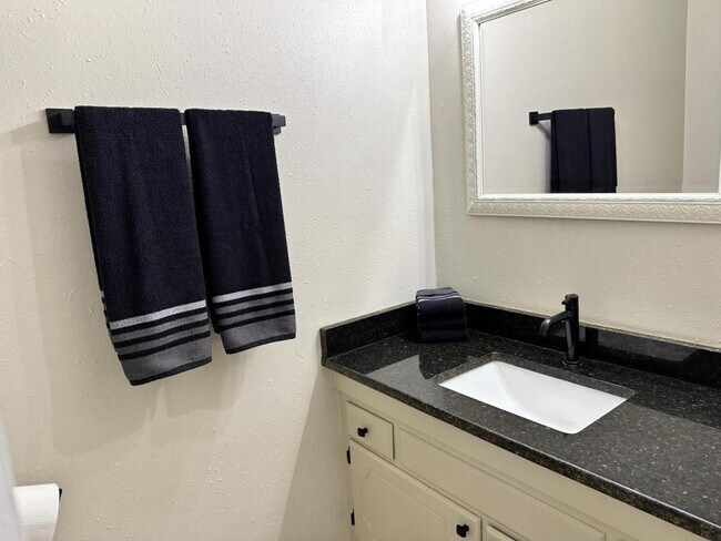 Foto del edificio - 600 Higdon Ferry Rd