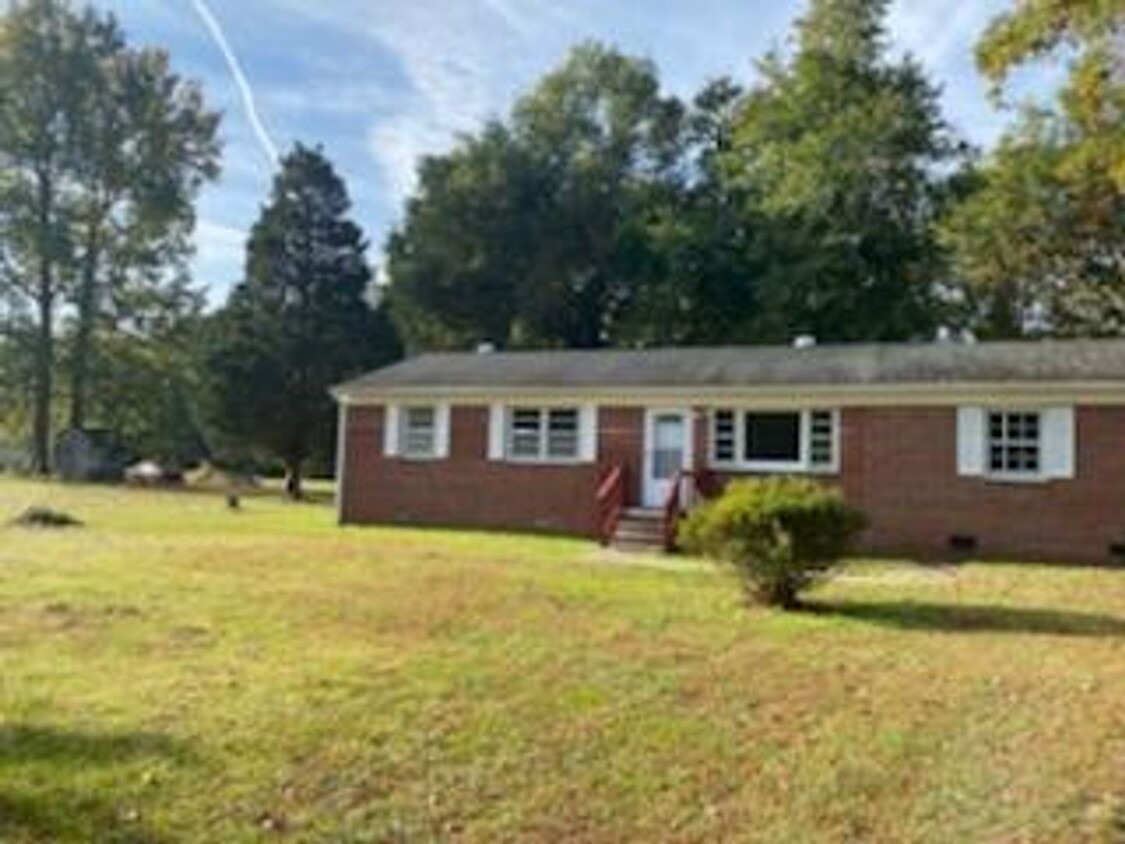 Foto principal - Remodeled 3 bedroom house in Sussex County...