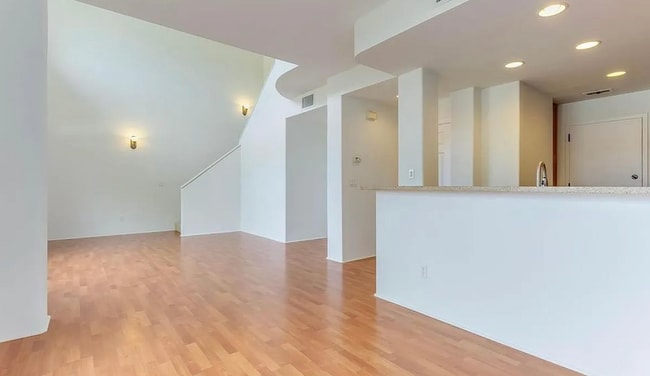 Foto del edificio - 520 Lunalilo Home Rd