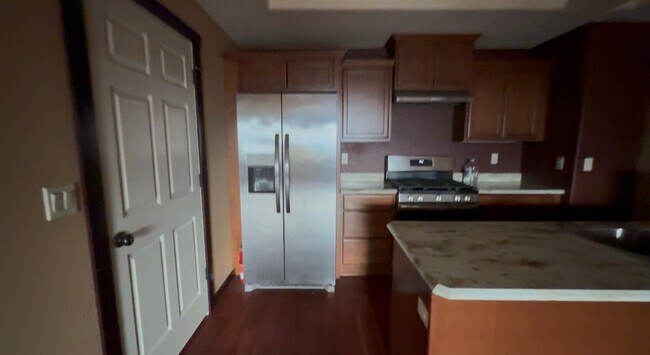 Foto del edificio - 418 Ravenwood Rd