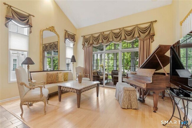 Foto del edificio - 1 Priorwood Gardens