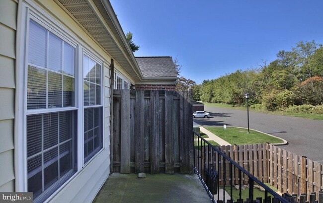 Building Photo - 159 Oberlin Terrace