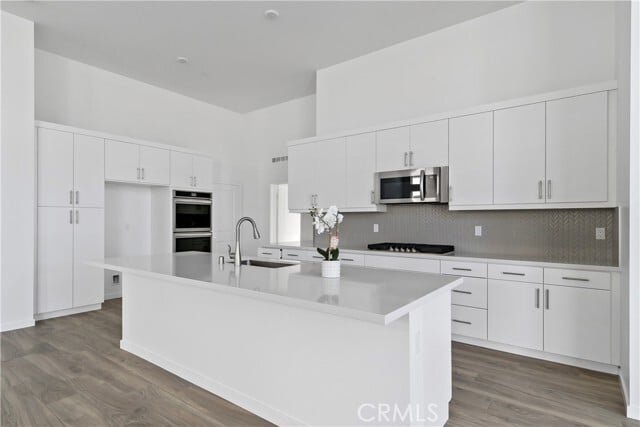 Foto del edificio - 280 Mustang Ln