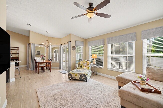 Foto del edificio - 2765 Summer Brook St
