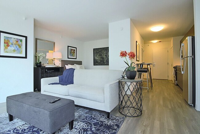 Foto del edificio - 617 N Wells St