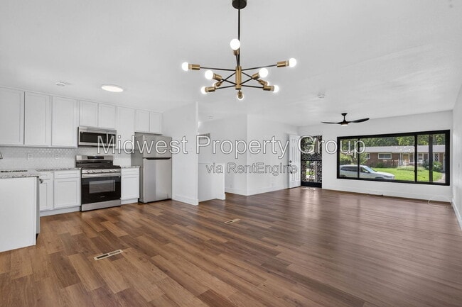 Photo - 10204 Edgefield Drive House