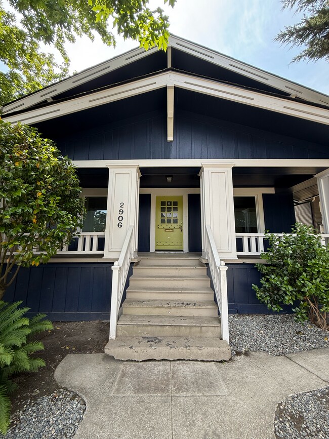 Foto del edificio - 2906 N 21st St
