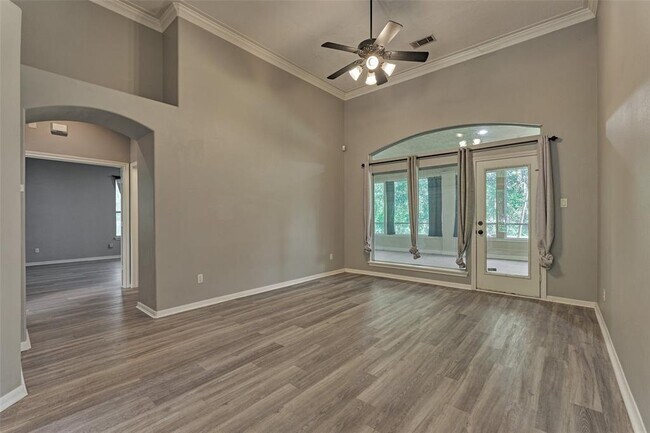 Foto del edificio - 10506 Crestwater Cir