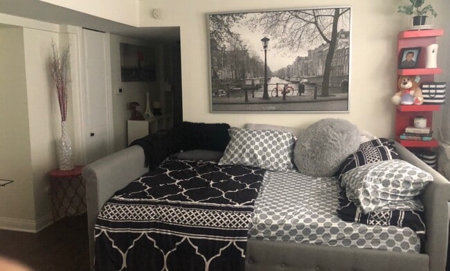 Building Photo - 3705 W Belden Ave