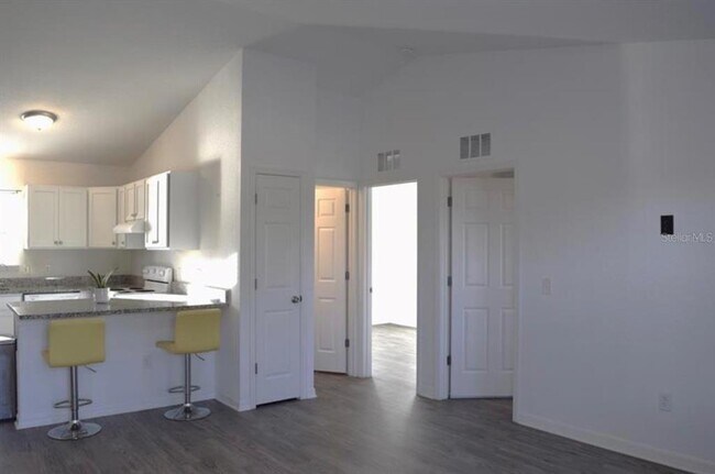 Foto del edificio - 3184 SW 151st Ave