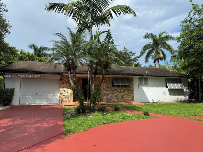Foto del edificio - 331 N Biscayne River Dr