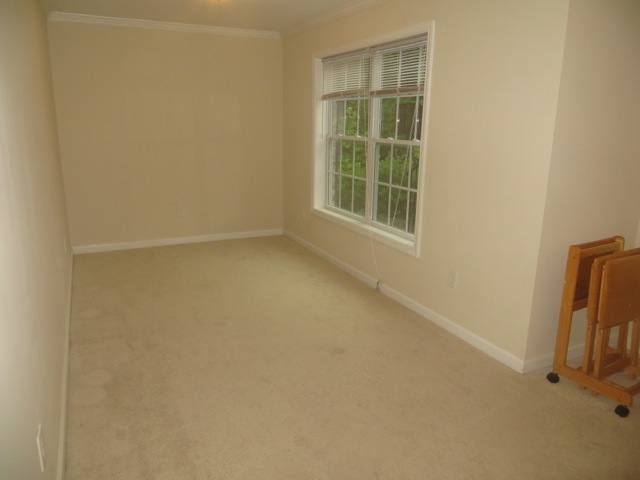 Building Photo - 8949 Carroll Manor Dr