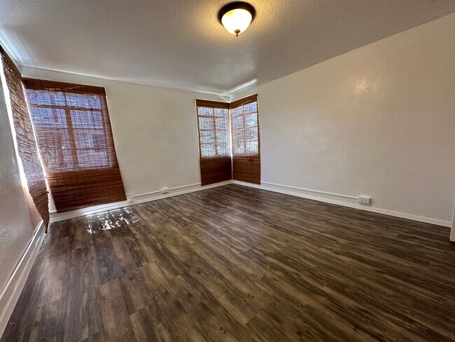 Foto del edificio - 2/2 Duplex