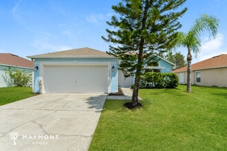Building Photo - 3363 Erskine Dr