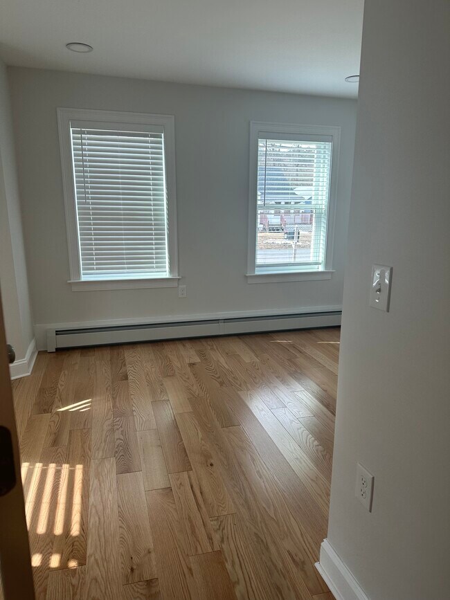 12 Harvard Rd Unit 5, Shirley, MA 01464 Apartments in Shirley, MA