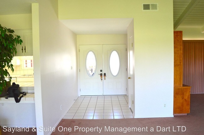 Building Photo - 3 br, 2 bath House - 1137 Putter Avenue