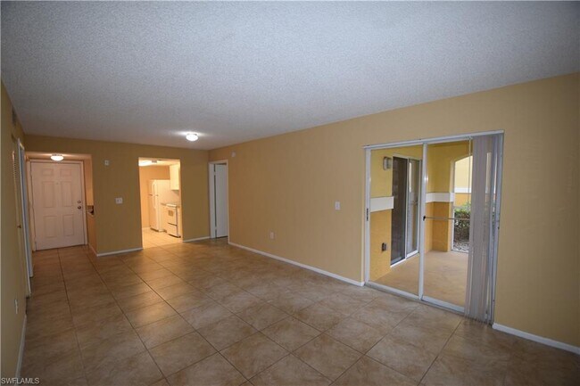Building Photo - 3421 Winkler Ave