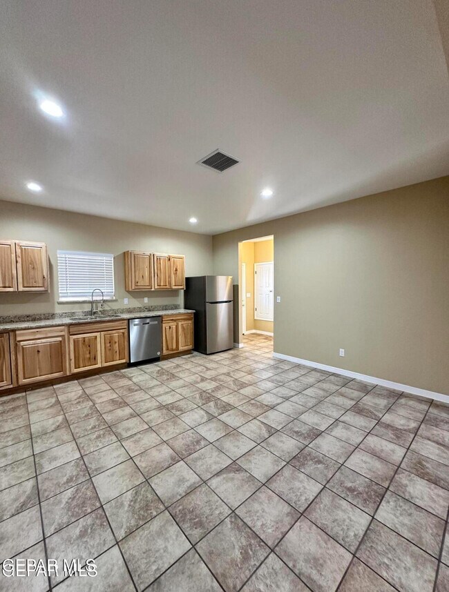 Foto del edificio - 14772 Kurthwood