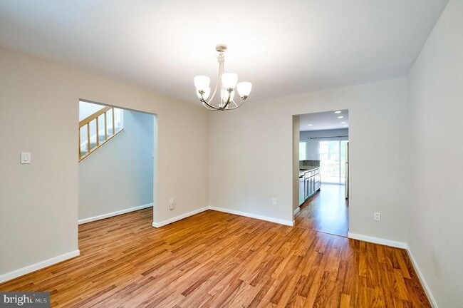 Building Photo - 16 Casino Ct