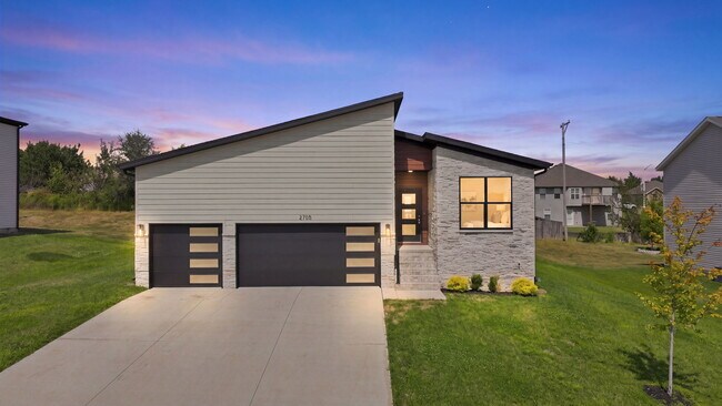 Foto del edificio - 2705 W McGuffey St
