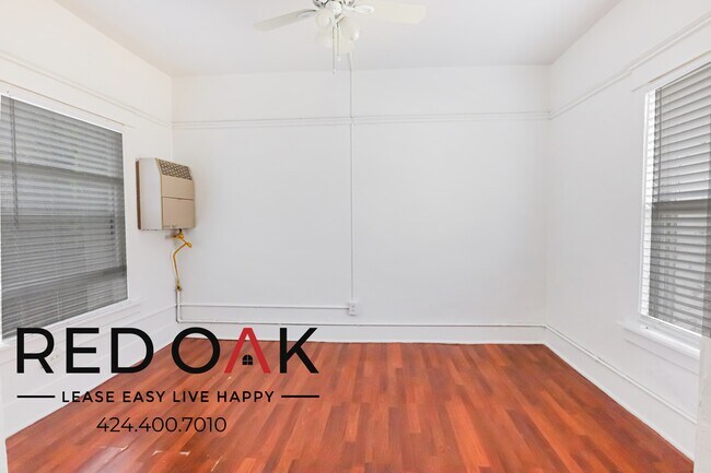 Foto del edificio - Stunning Completely Remodeled Studio With ...